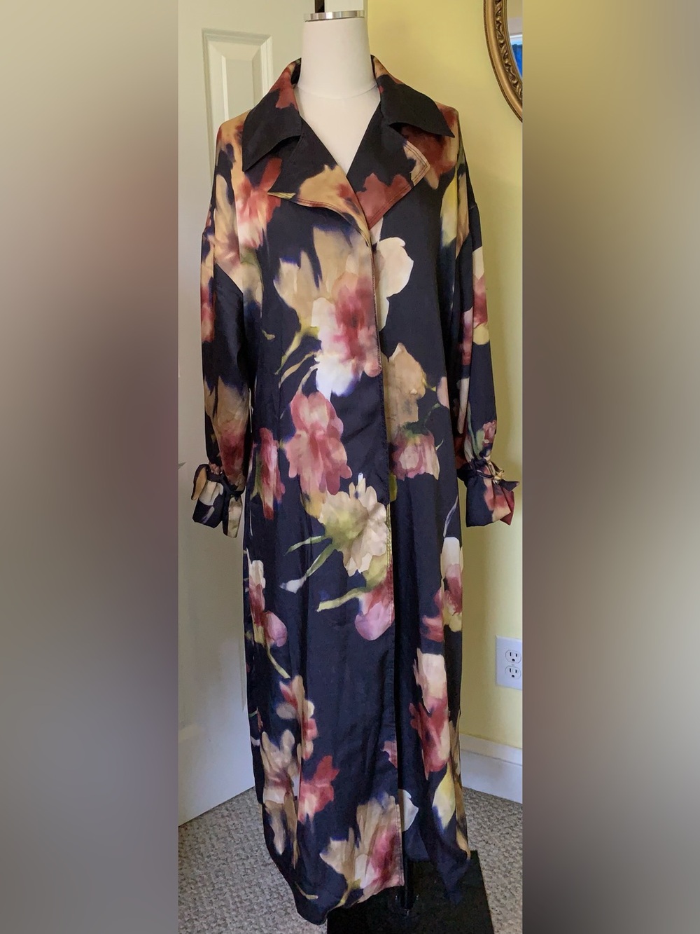Zara Accessories WrapTrench Coat Duster Tie Sleeve Deep Blue Black AbstractPrint - Picture 4 of 16